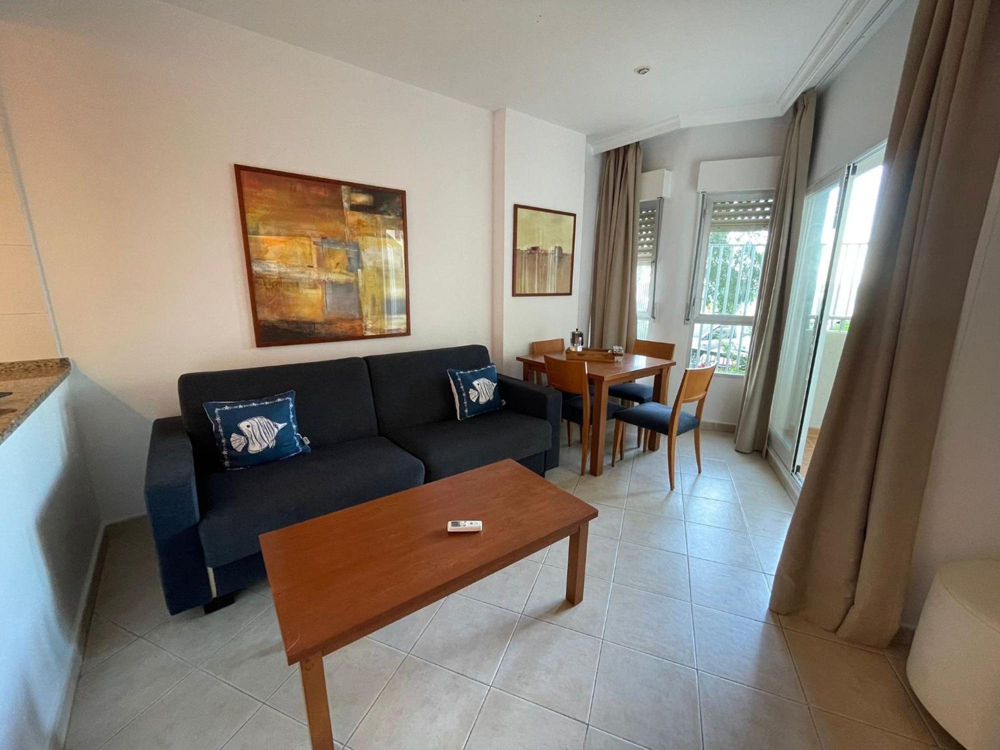 Apartamentos Magic Benalbeach By Benalnova Беналмадена Екстериор снимка