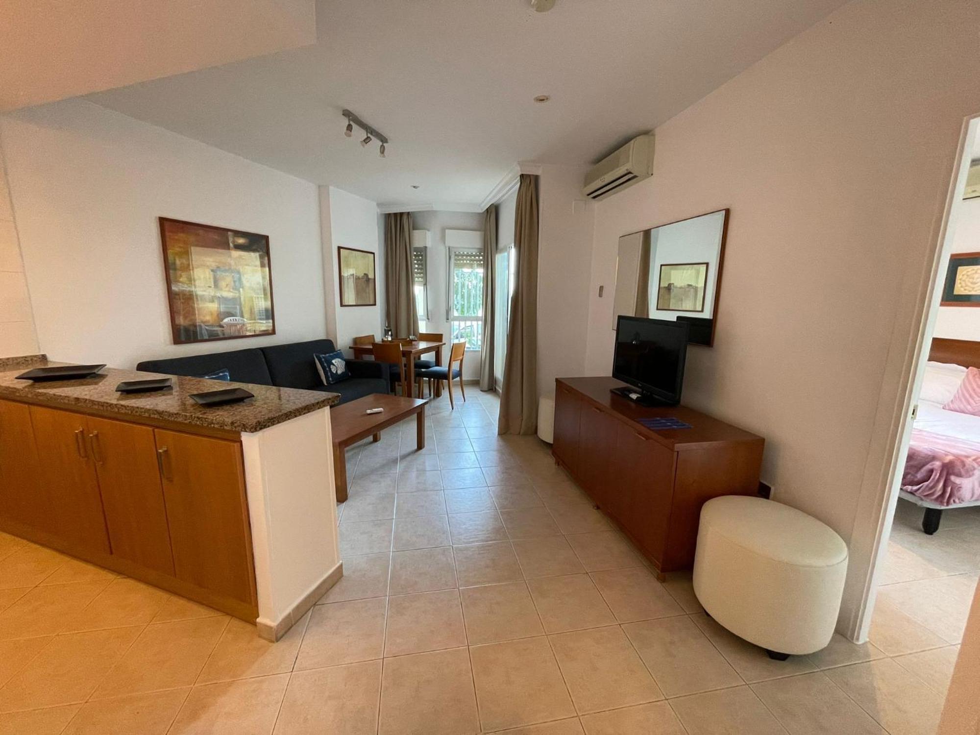 Apartamentos Magic Benalbeach By Benalnova Беналмадена Екстериор снимка
